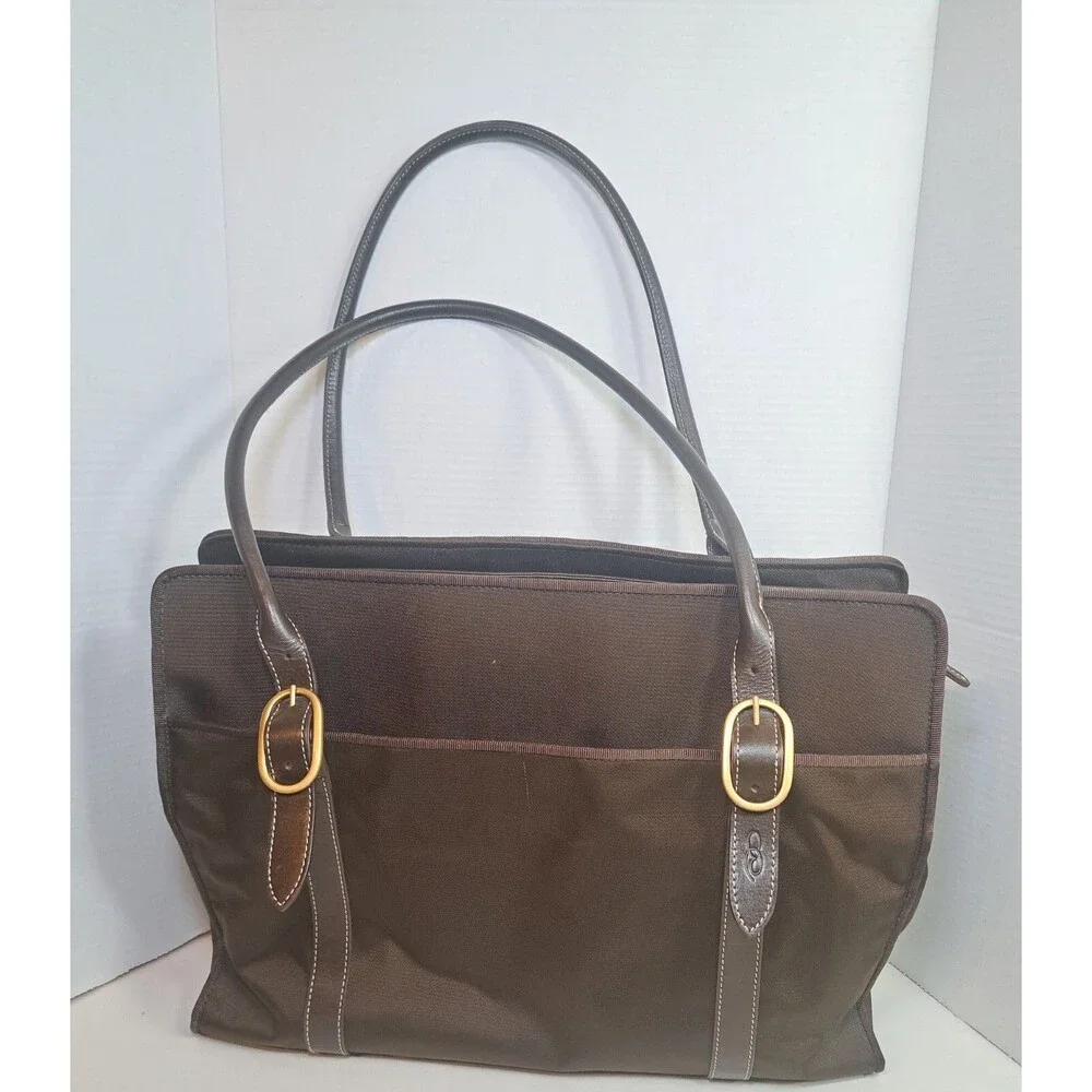 Coakley Everyday Brown 18
